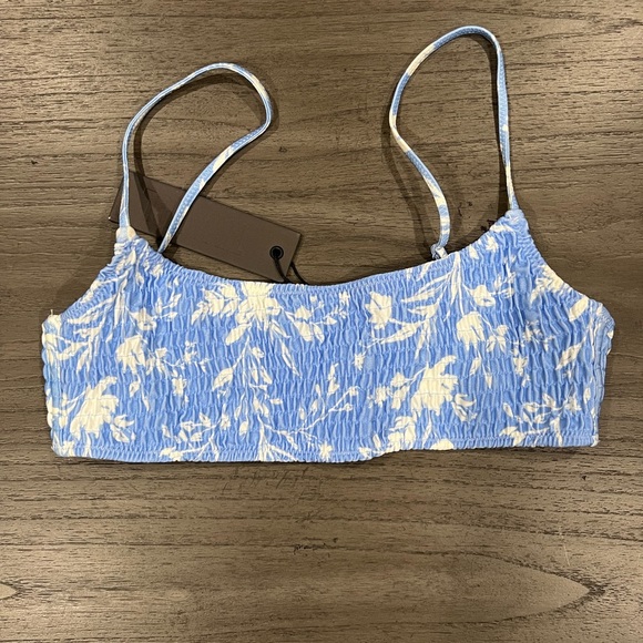 triangl swimwear Other - Triangl Inesa top